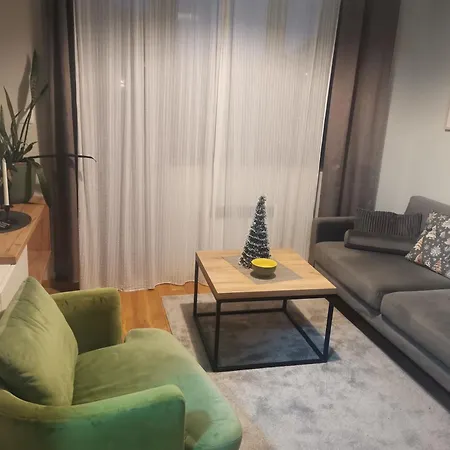 Apartment Marsal, Titova *