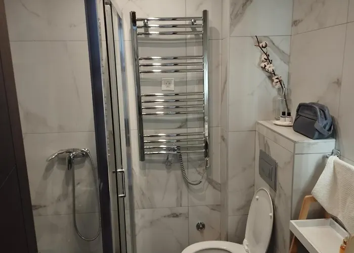 Marsal, Titova شقة *